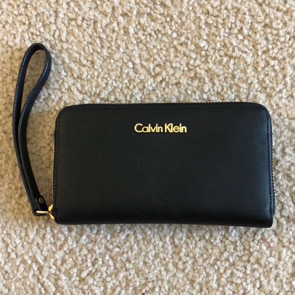 Calvin Klein Wristlet
